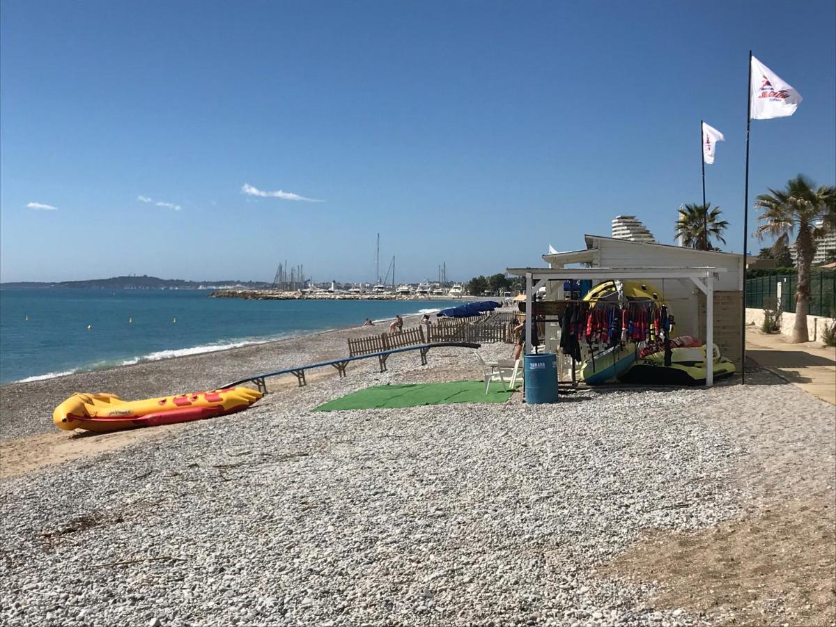 Апартаменты Acquamarina Вильнёв-Лубе Экстерьер фото